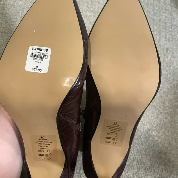 Express Dark Brown Croc-Embossed Heeled Boots - Picture 5 of 5